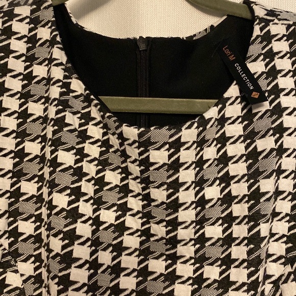 Lori M Collection dress in houndstooth pattern - Picture 2 of 4